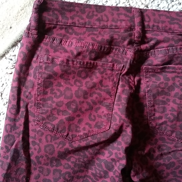 NWT cheetah print skinny jeans - Picture 6 of 6